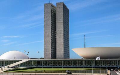 campanha-“eu-sou-pela-micro-e-pequena-empresa”-reforca-cobranca-pelo-reajuste-do-simples-nacional-no-congresso