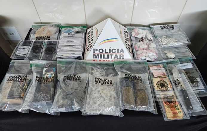 homem-e-preso-e-menor-e-apreendido-por-trafico-de-drogas-em-barbacena