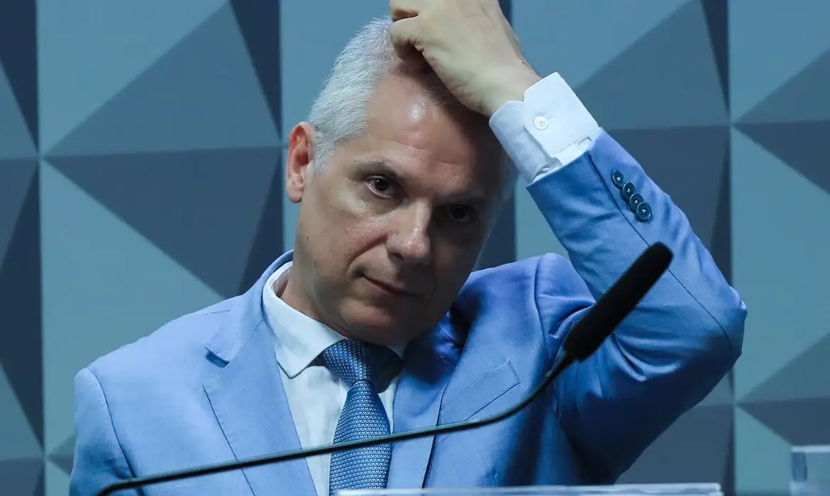 pf-prende-alessandro-stefanutto,-ex-presidente-do-inss