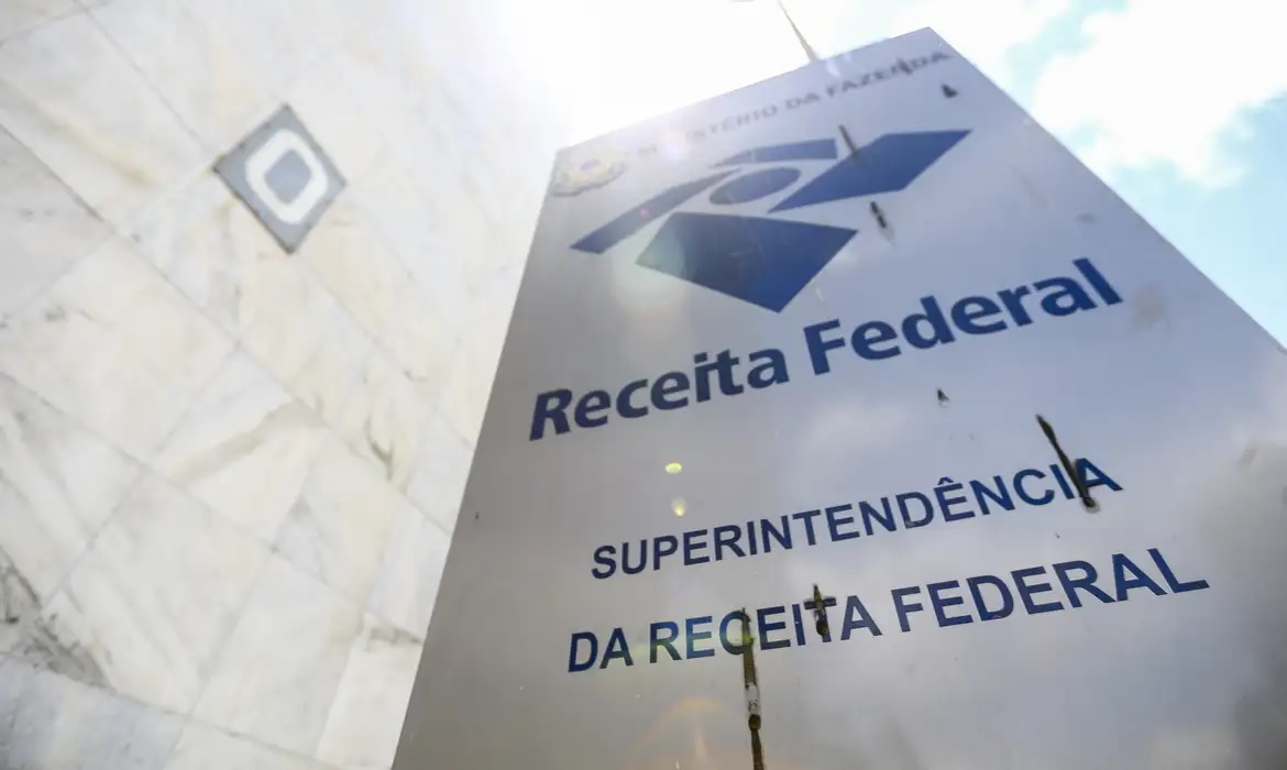 receita-paga-lote-residual-de-restituicao-do-irpf-de-dezembro-de-2025