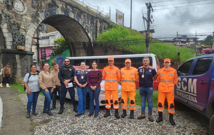 bombeiros-e-defesa-civil-realizam-operacao-guarda-chuva-2025,-em-barbacena