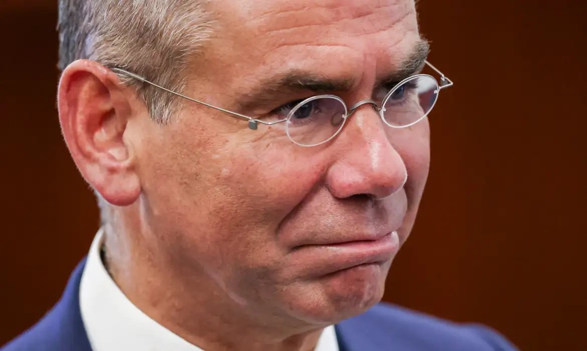 troca-de-advogado-de-vorcaro-sinaliza-possivel-delacao-premiada