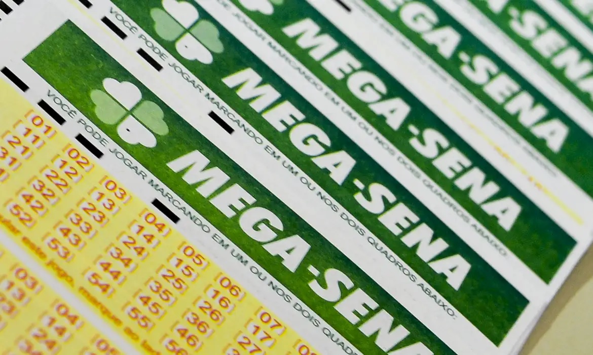 mega-sena-acumula-e-premio-principal-vai-para-r$-40-milhoes