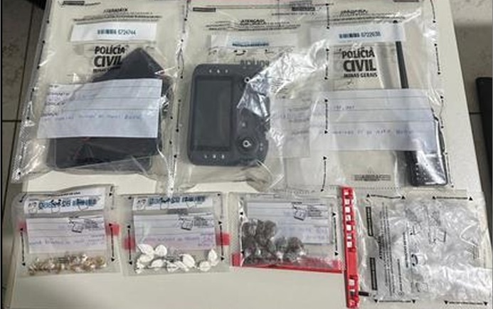 dupla-e-presa-por-trafico-de-drogas-em-barbacena