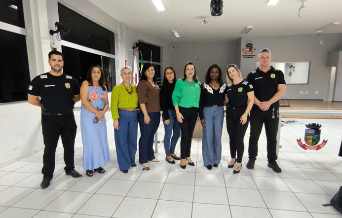 policia-civil-participa-de-debate-sobre-violencia-de-genero-em-carandai